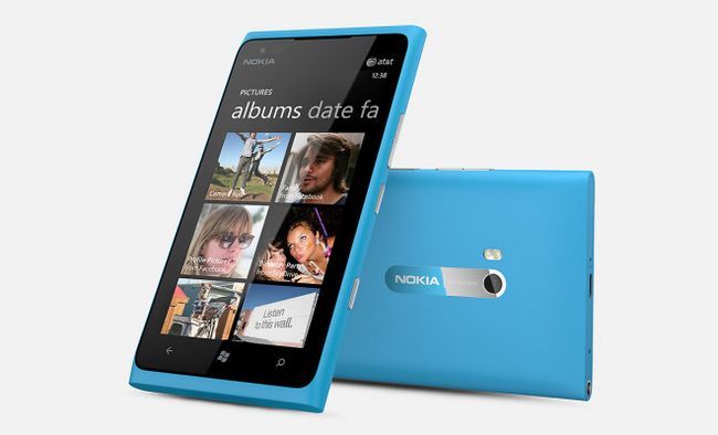 Photographie - Le Nokia Lumia 900 vs étonnant Nokia lumia Attractive 1020 - caractéristiques et comparaisons de la feuille de spécifications