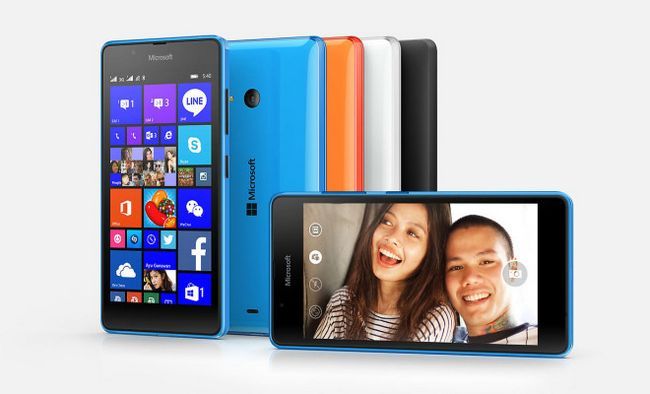 Photographie - Lumia 540 vs moto g 2014 - combinés de budget-friendly comparée