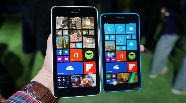 Microsoft Lumia 640 vs Lumia 640 XL 2